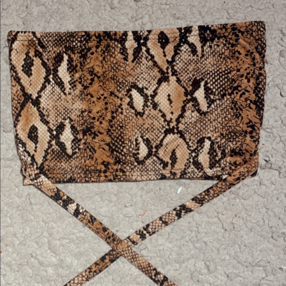 Animal print crop top